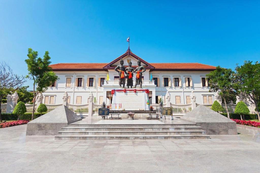 The Y Residence Chiang Mai Bagian luar foto
